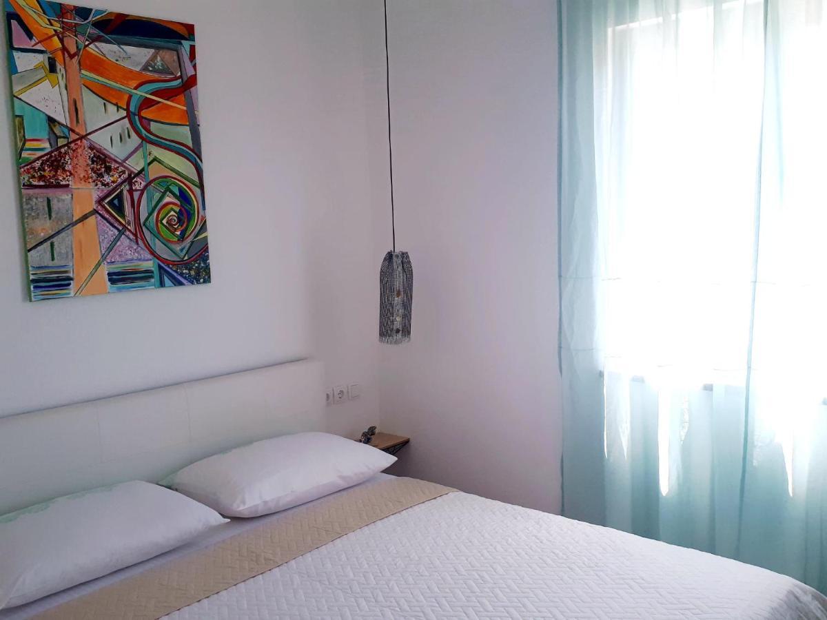 Apartments Starshine & Lighthouse 罗戈兹尼察 外观 照片
