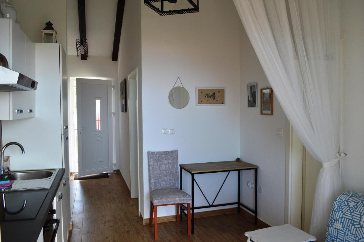 Apartments Starshine & Lighthouse 罗戈兹尼察 外观 照片