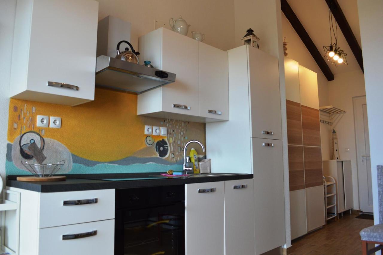 Apartments Starshine & Lighthouse 罗戈兹尼察 外观 照片